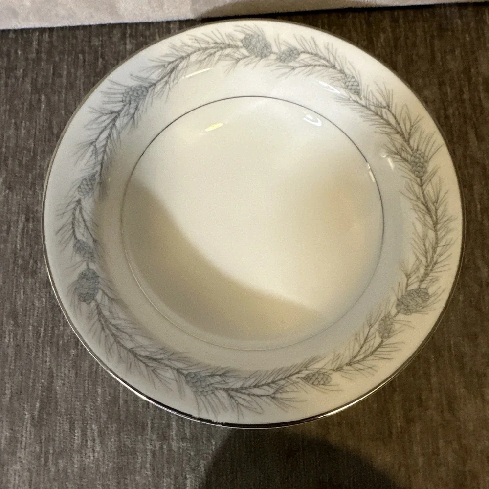 4 Vintage Style House‎ Fine China Duchess Berry/Dessert Bowls Porcelain Japan